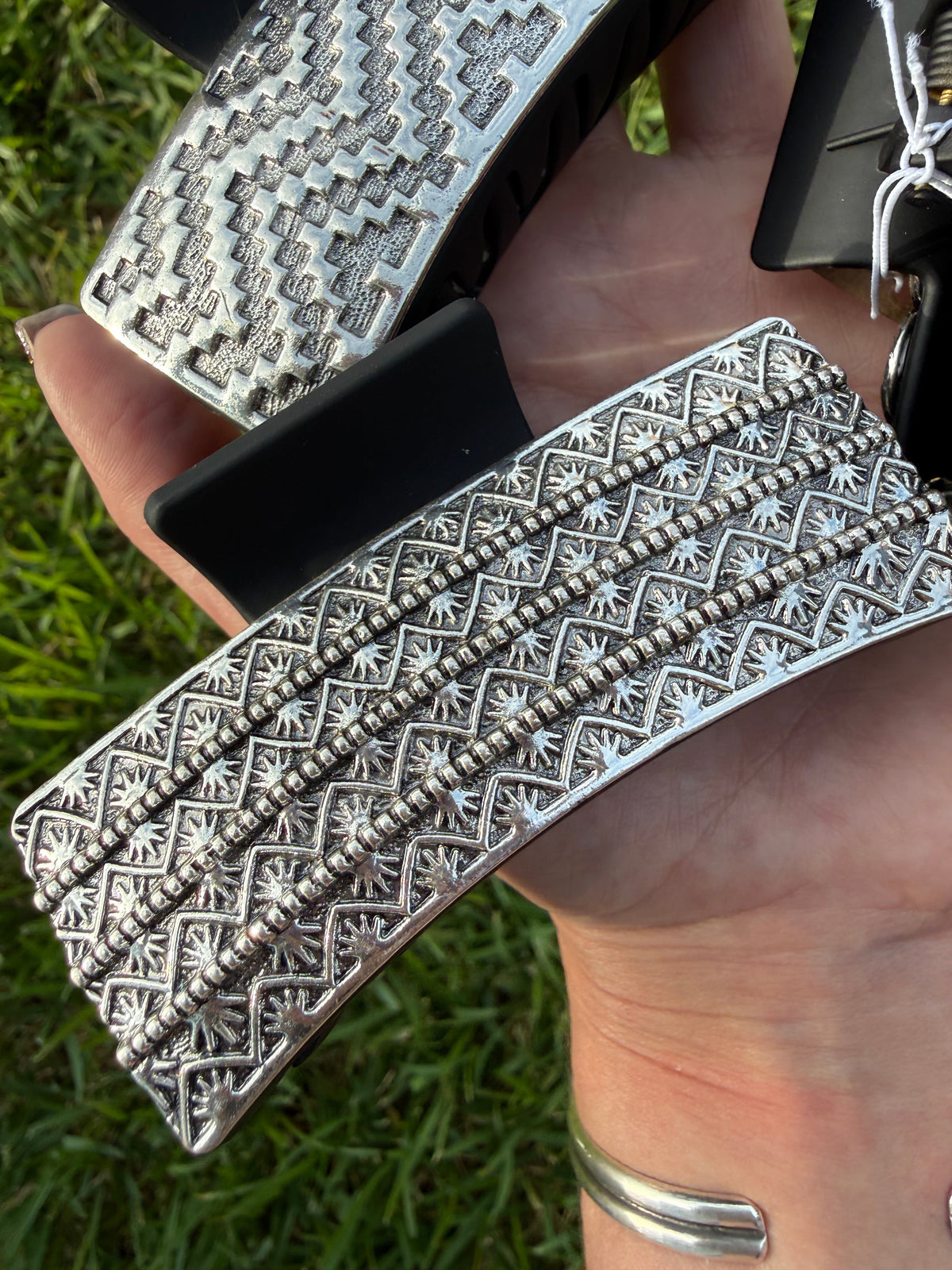 Western Silver Colored Style Hair Claw Clip