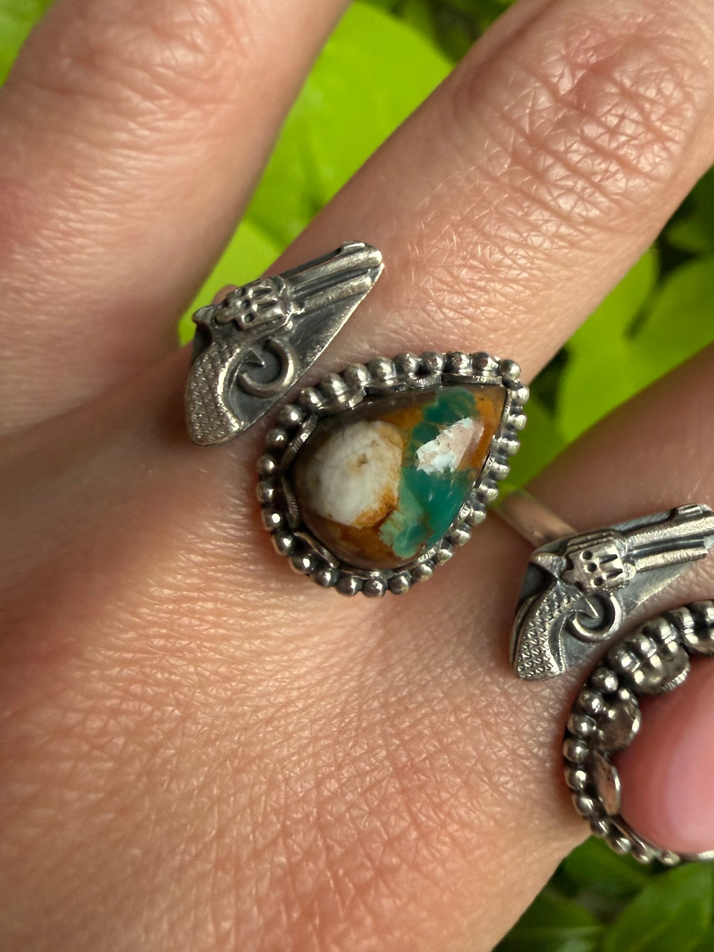 Kingman Turquoise or Pink Conch Pistol Sterling Silver Floater Ring