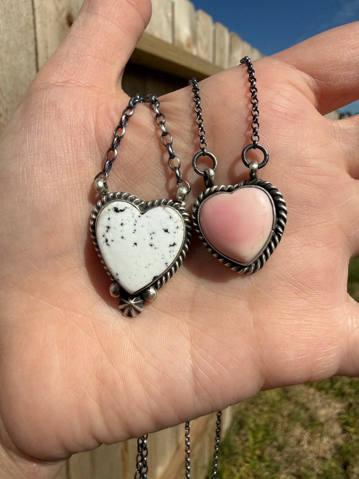 Navajo Pink Conch Or White Buffalo Sterling Silver Heart Necklace