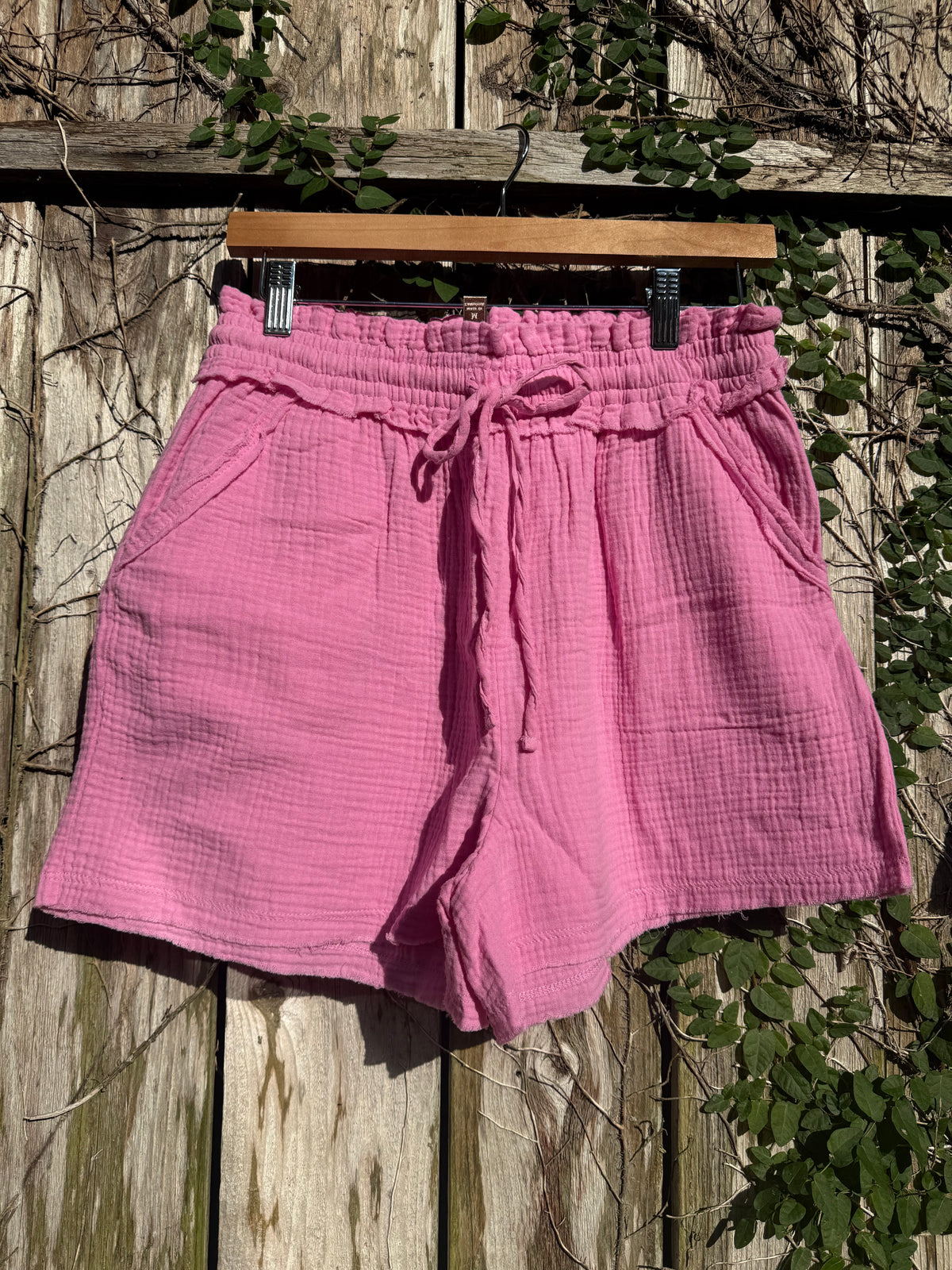 The Easy Days Drawstring Gauze Shorts
