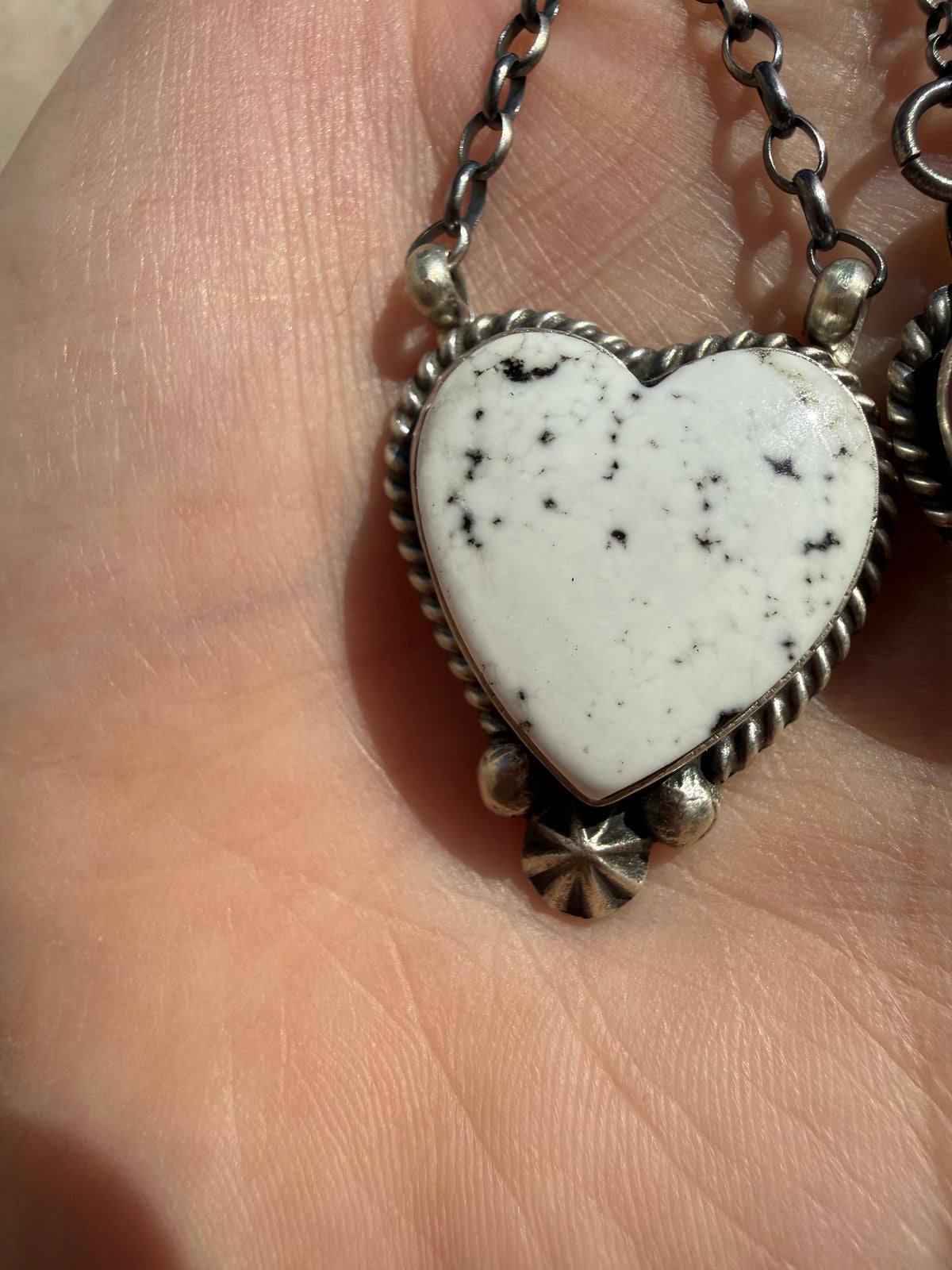 Navajo Pink Conch Or White Buffalo Sterling Silver Heart Necklace