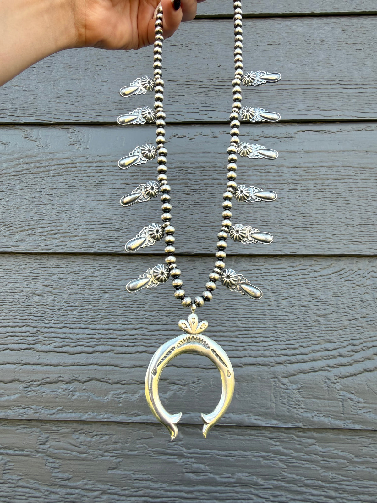 Navajo Naja All Sterling Silver Flower Accent Necklace